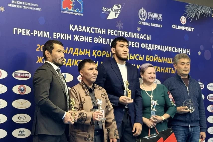 Названы лучшие в казахстанской борьбе