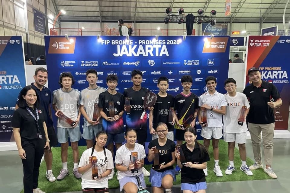 Двойная победа казахстанских юниоров на FIP Promises Jakarta