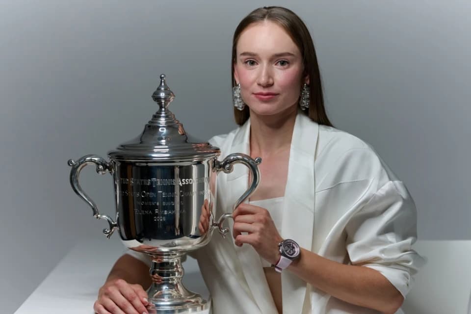 Елена Рыбакина возглавила мировой рейтинг WTA