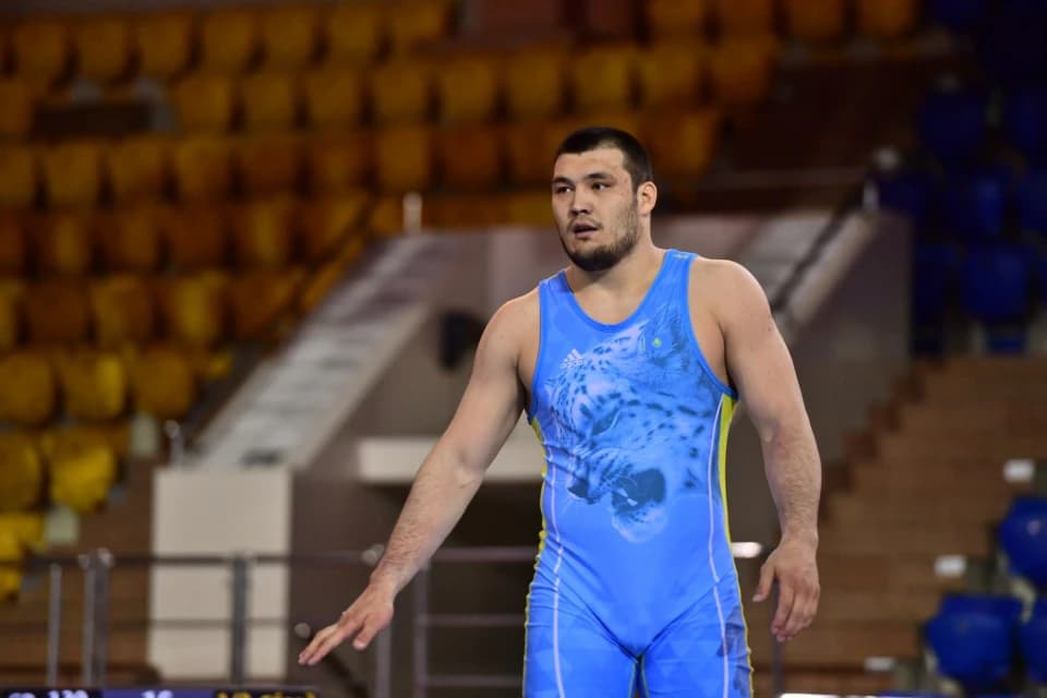 Алимхан Сыздыков – финалист чемпионата Азии по борьбе (ВИДЕО)