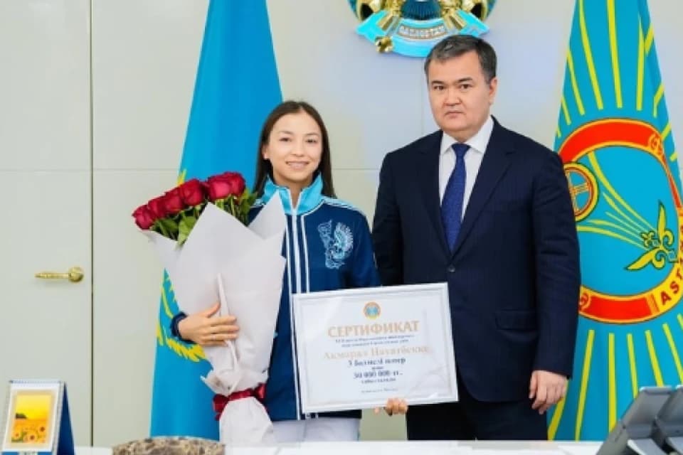 Пәтердің кілтін әлі бермеді: Ақмарал Науатбек