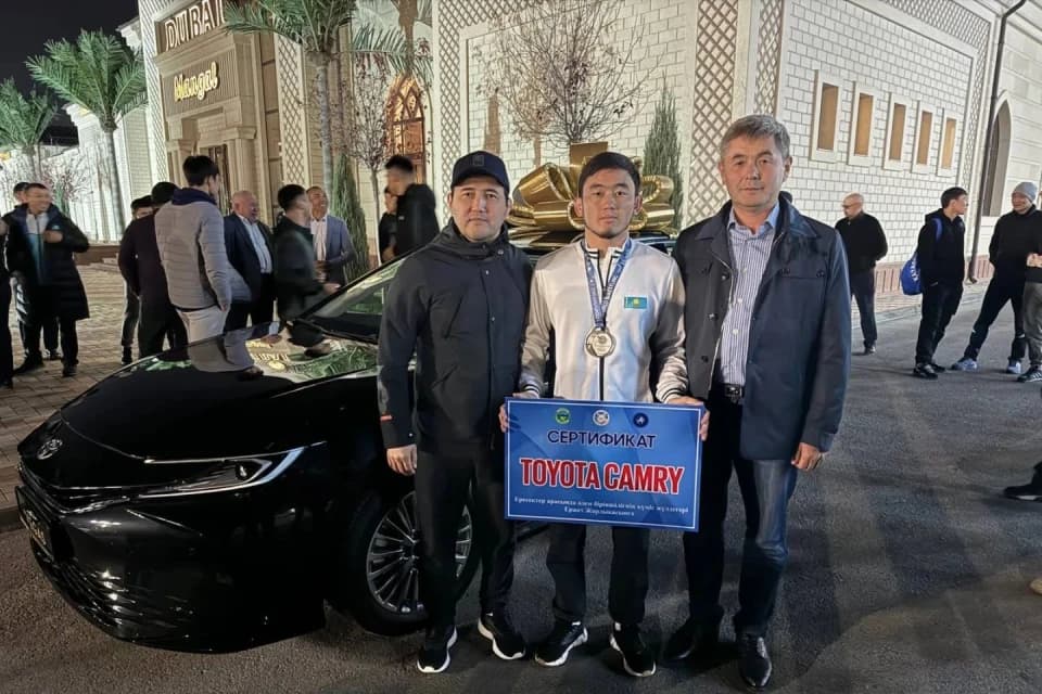 Серебряный призер ЧМ получил машину