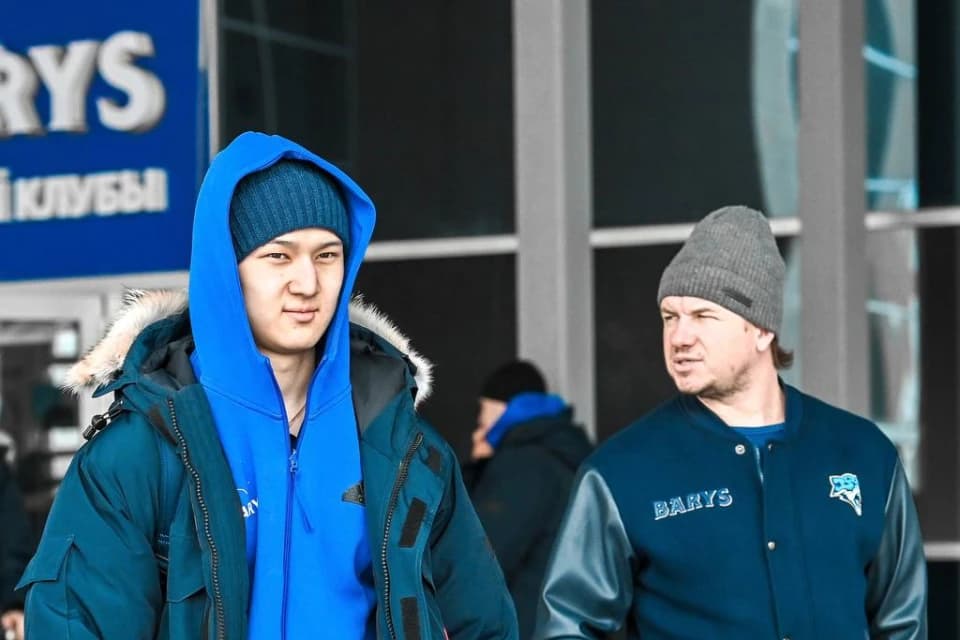 Без Савицкого. «Барыс» объявил состав на выездную серию