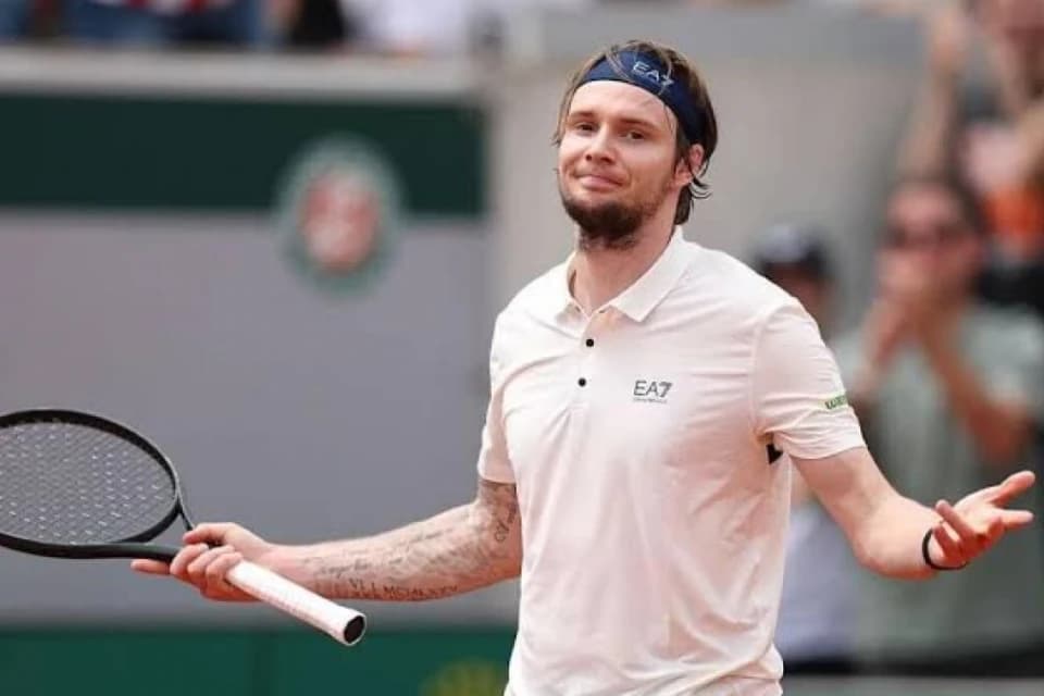 Александр Бублик уступил в финале турнира ATP 250 в Китцбюэле