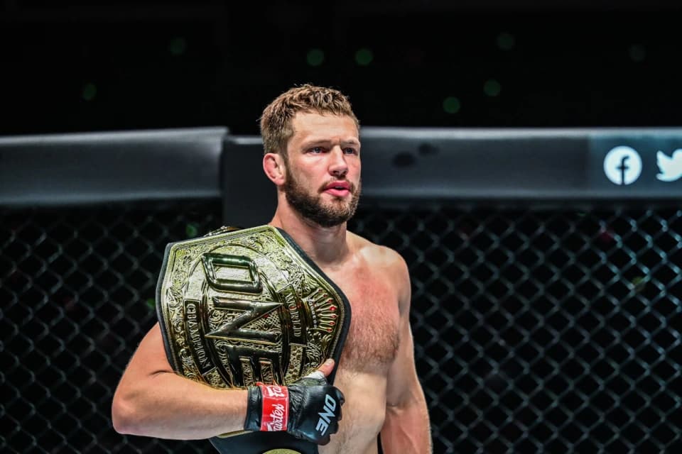 Ренье де Риддер одержал уверенную победу над Кевином Холландом на UFC 311