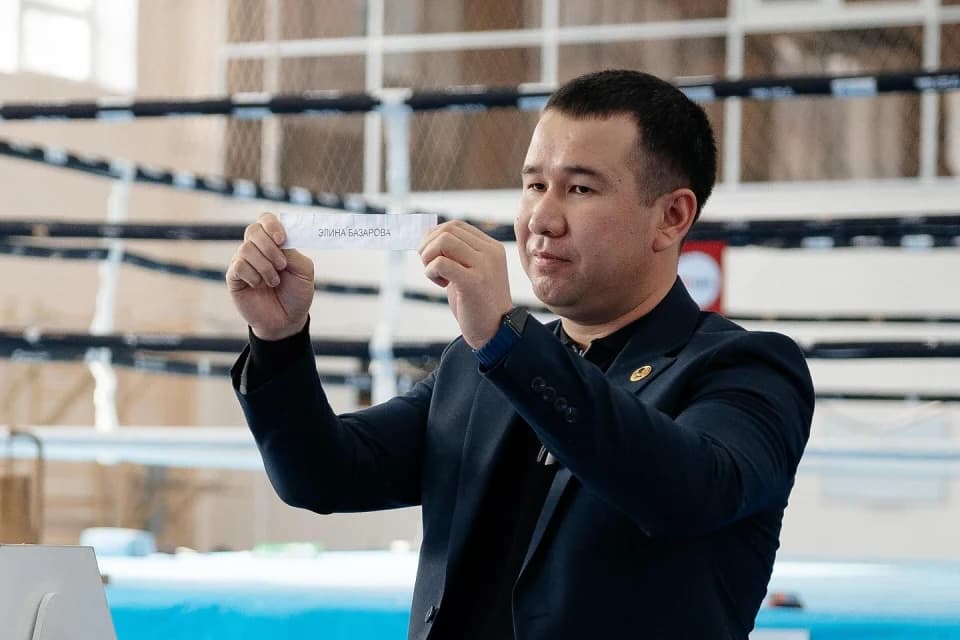 Бокстан спаррингтік кездесулер кестесі белгілі болды
