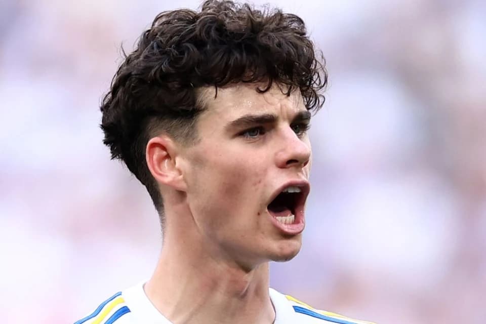 «Тоттенхэм» объявил о подписании лучшего молодого игрока Чемпионшипа