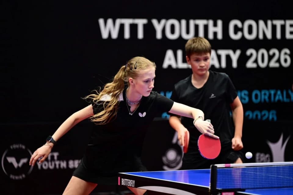 Настольный теннис: Казахстан завоевал первую медаль на турнире WTT Youth Contender в Алматы