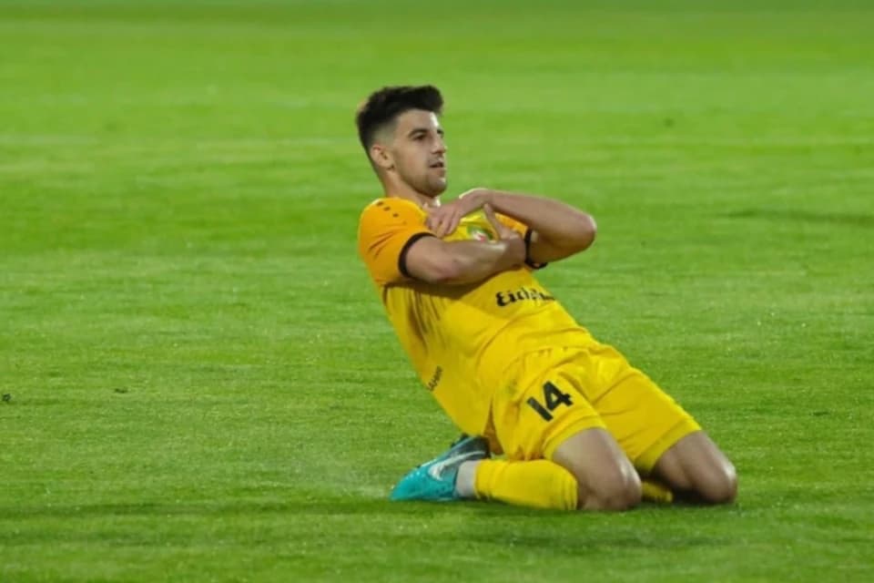 «Қайрат» Валерий Громыкомен келісімшартқа отырды
