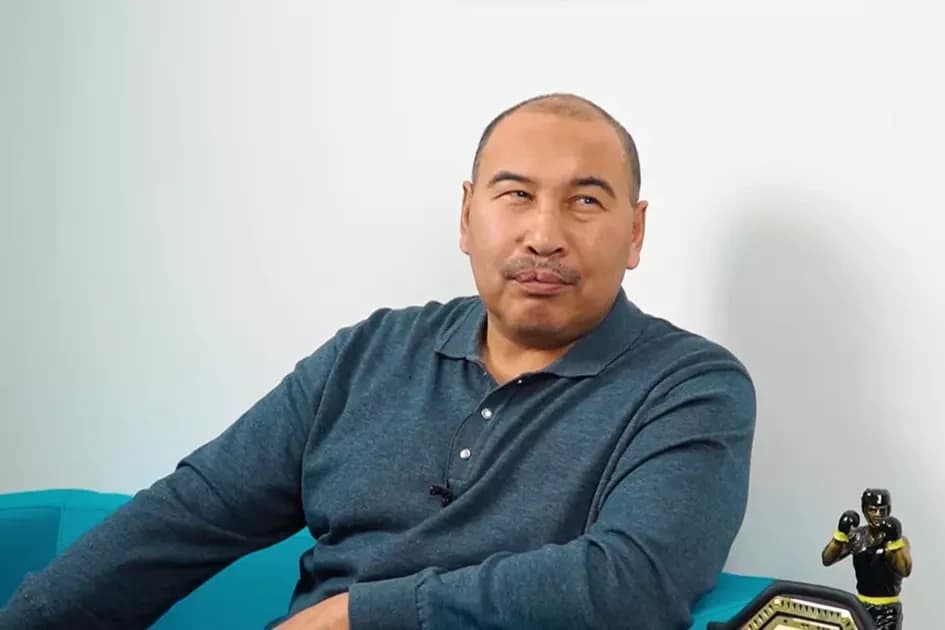 Жеңіске жету үшін аз: Ермахан Ибраимов қазақстандық жас боксшылардың өнерін бағалады