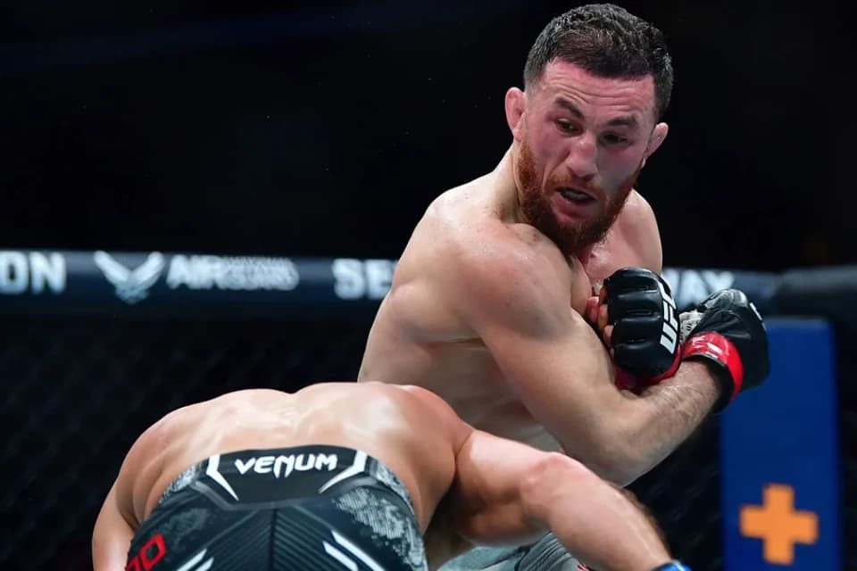 Турнир UFC 306 побил рекорд по кассовым сборам
