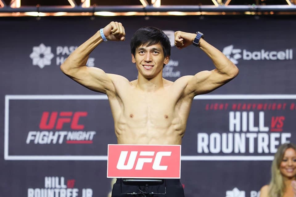 Азат Мақсұм UFC‑де жаңа жекпе-жегін өткізеді