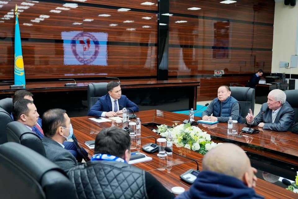 Аким Шымкента о новом стадионе: Президент дал четкое поручение начать строить