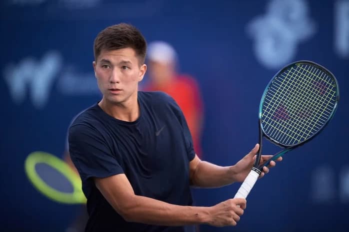 Жукаев не смог пробиться в основную сетку турнира ATP в Дохе