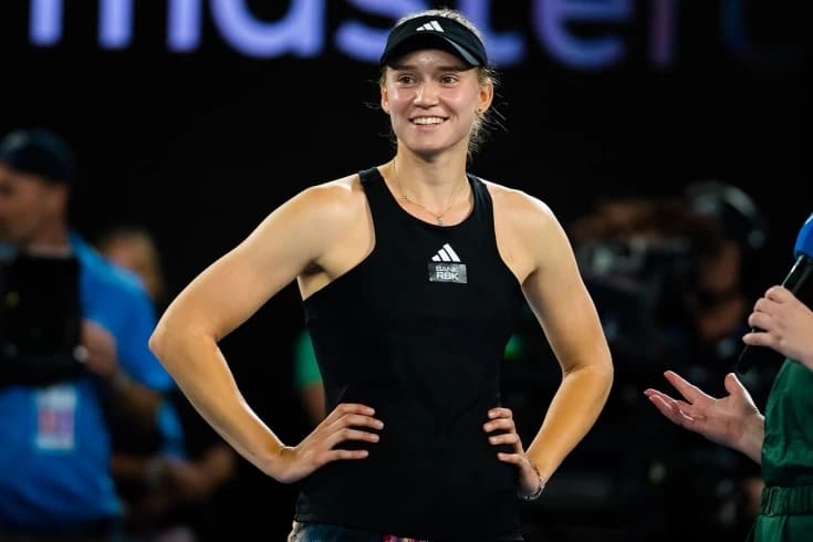 Рыбакина US Open алдында бапкерін ауыстыру себептерімен бөлісті