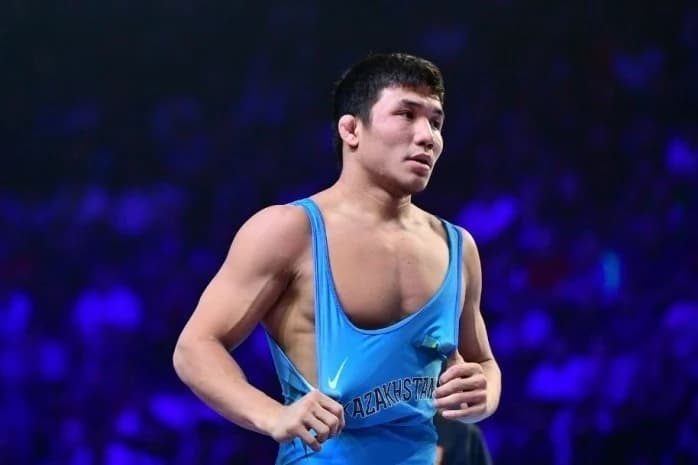 Асыл Айтакын проиграл в финальной схватке на чемпионате Азии по борьбе