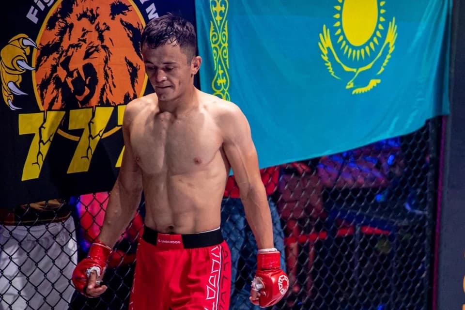 Ендігі мақсат - UFC-ден жеңіспен оралу: Бекзат Алмахан