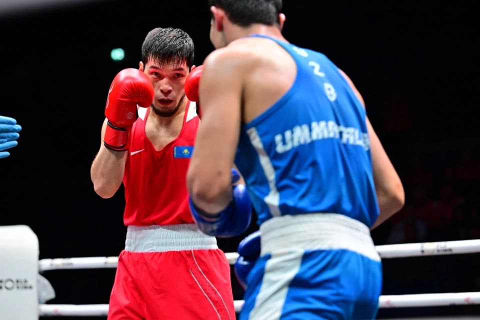 Боксер Нурбек Оралбай завоевал "золото" чемпионата Азии-2026