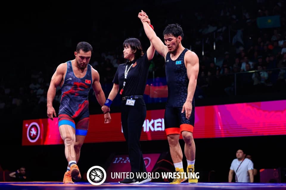 Аманбек выиграл золото Чемпионата Азии