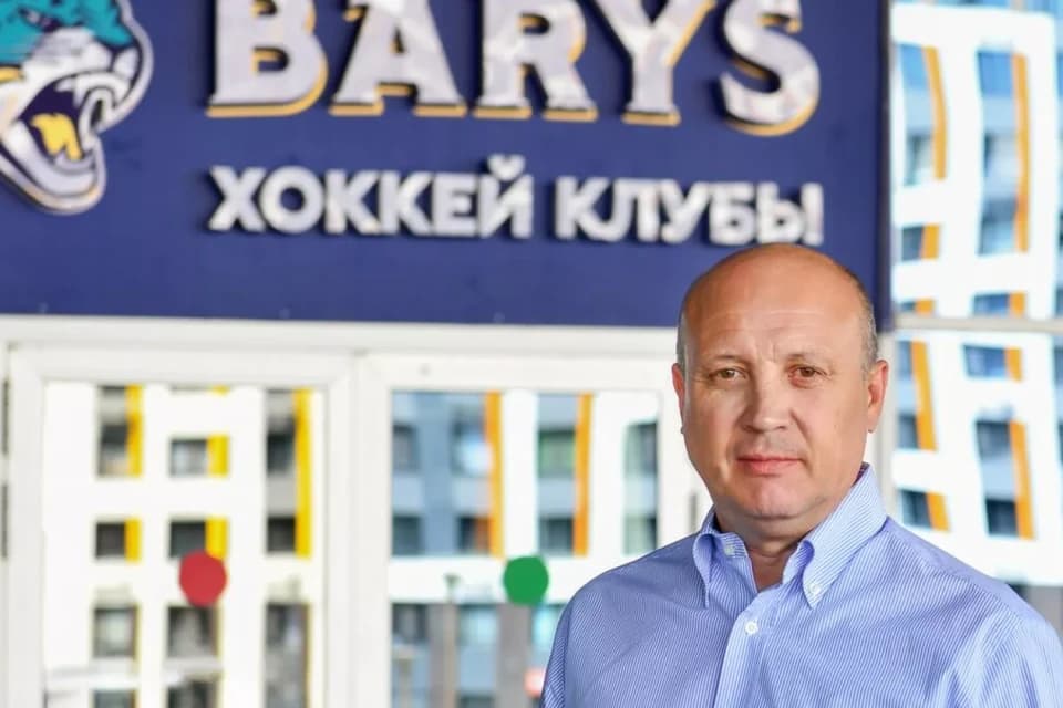 Олег Болякин: Ждем, что Мухаметов начнет приносить пользу «Барысу» с первых матчей