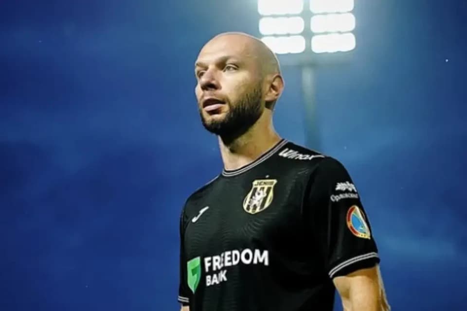«Жеңіс» грузиндік футболшымен келісімшартты ұзартты