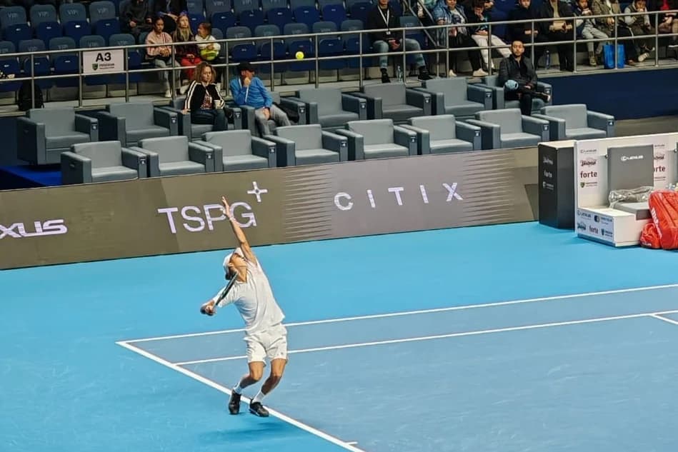 Амир Омарханов завершил участие в Almaty Open