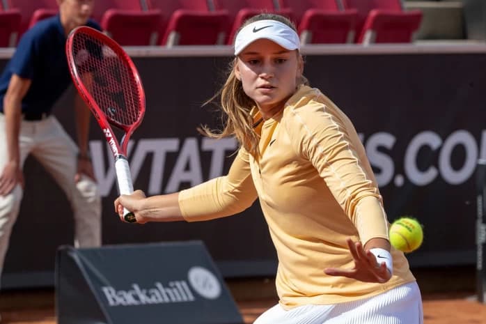 Рыбакина сохранила пятую строчку в рейтинге WTA
