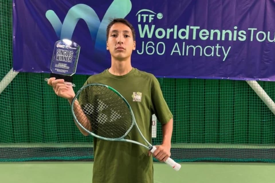 Ансар Ниеткалиев завоевал три титула юниорских ITF