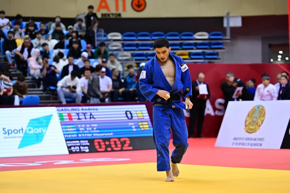 Дзюдоисты Шерзод Давлатов и Акылжан Жубатканов вышли в 1/4 финала Grand Slam в Лозанне