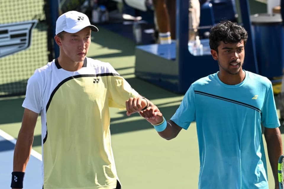 Дамир Жалгасбай вышел в полуфинал юниорского US Open-2026