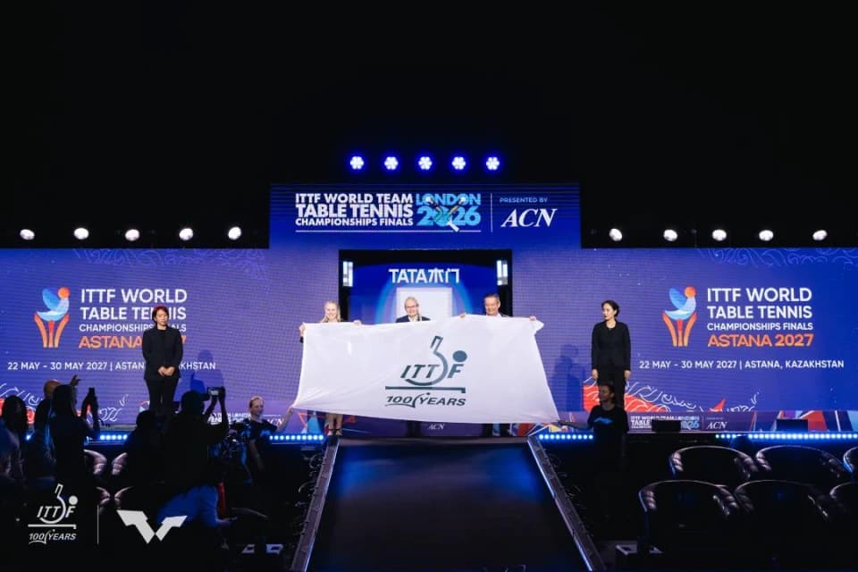 Казахстану торжественно передан флаг ITTF