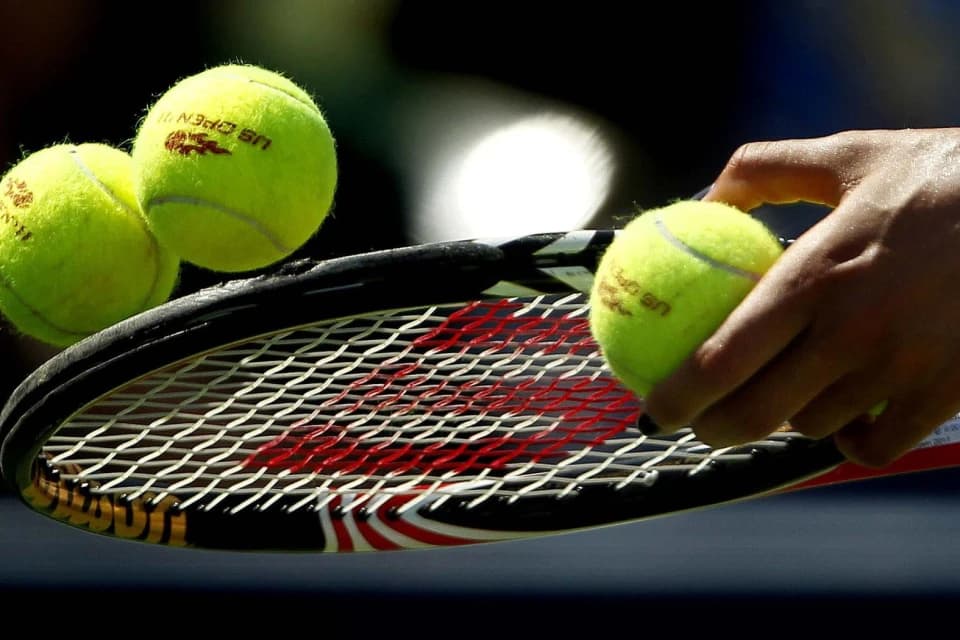 Глава ATP сообщил о решении проблемы с мячами в мужском теннисе