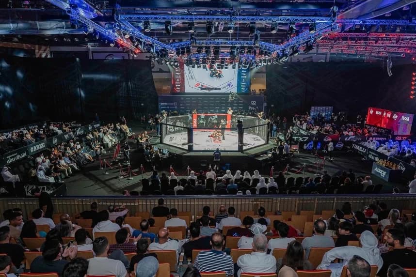 Қайрат Ахметов Bellator чемпионына есе жіберді