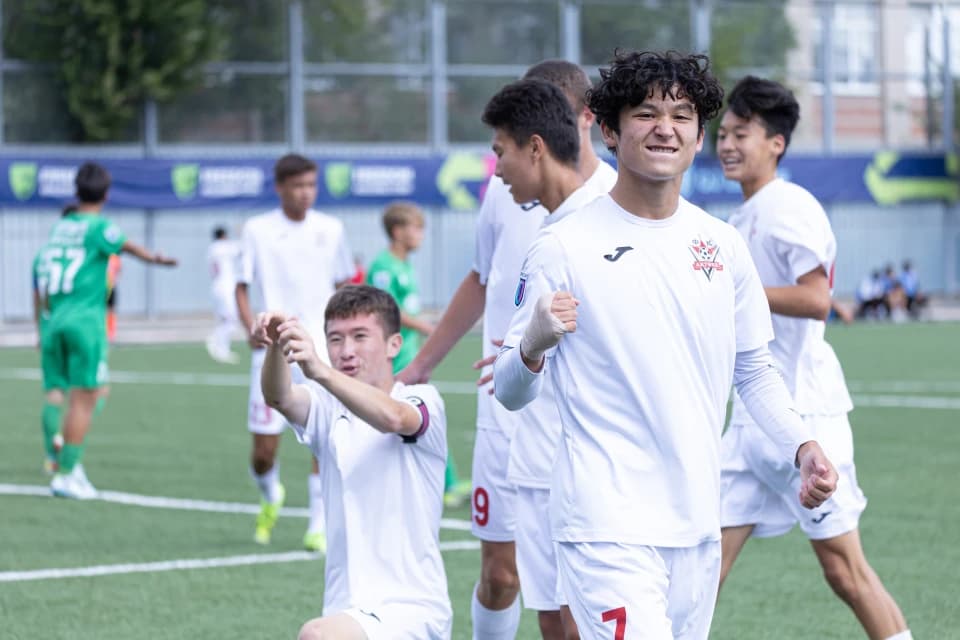 «Актобе» дома разгромил аутсайдера QJ League U17 (ВИДЕО)