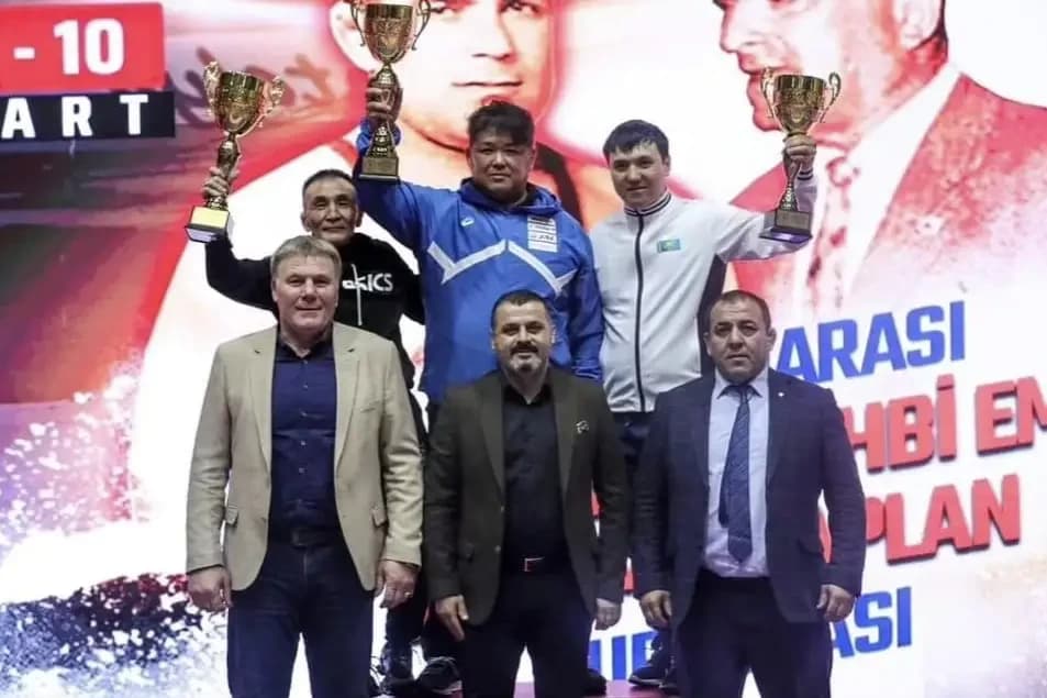 Түркиядағы турнирде еліміздің әйелдер құрамасы үшінші орын алды