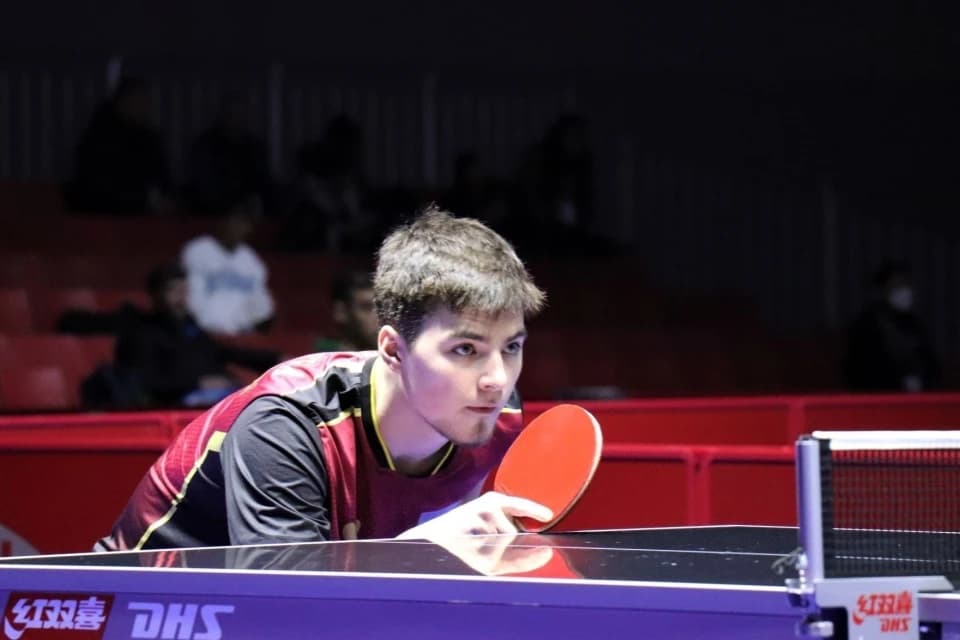 Алан Курмангалиев пробился в 1/8 молодежного чемпионата мира