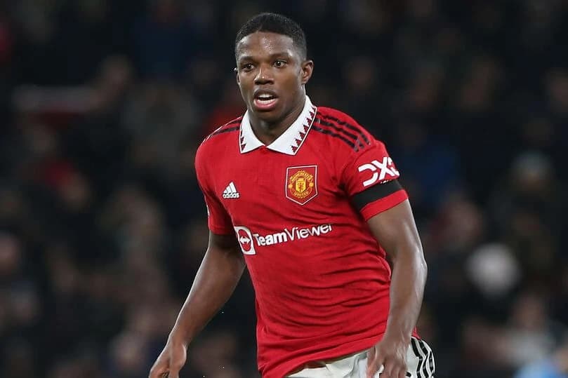 Тирелл Маласия мансабын Эредивизиде жалғастырады