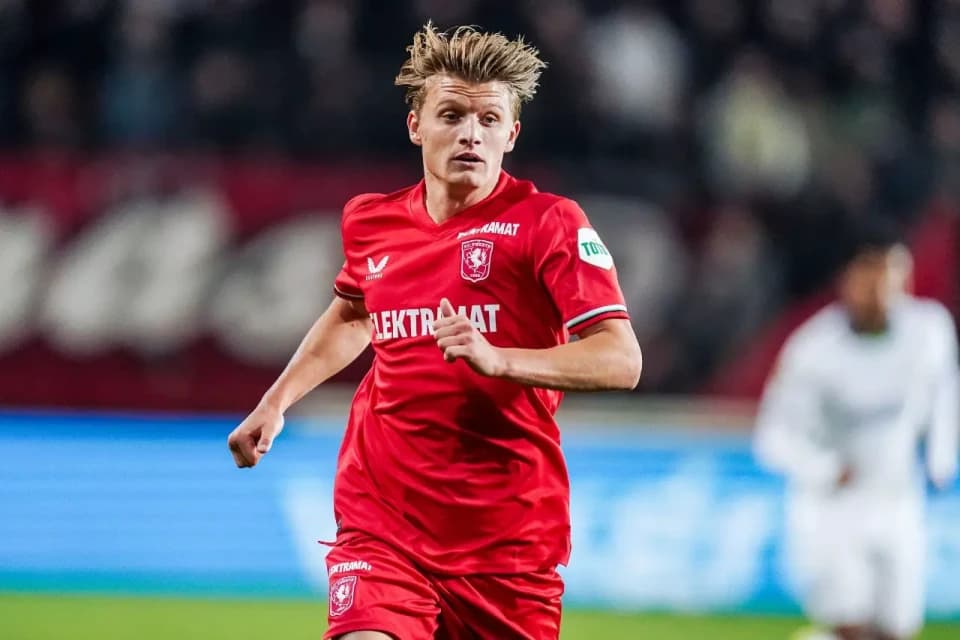 «Твенте» «АЗ Алкмар» командасымен Еурокубок жолдамасы үшін ойнайды (видео)