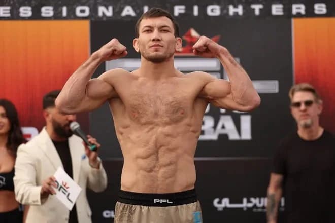 Саламат Исбулаев дебютировал в PFL