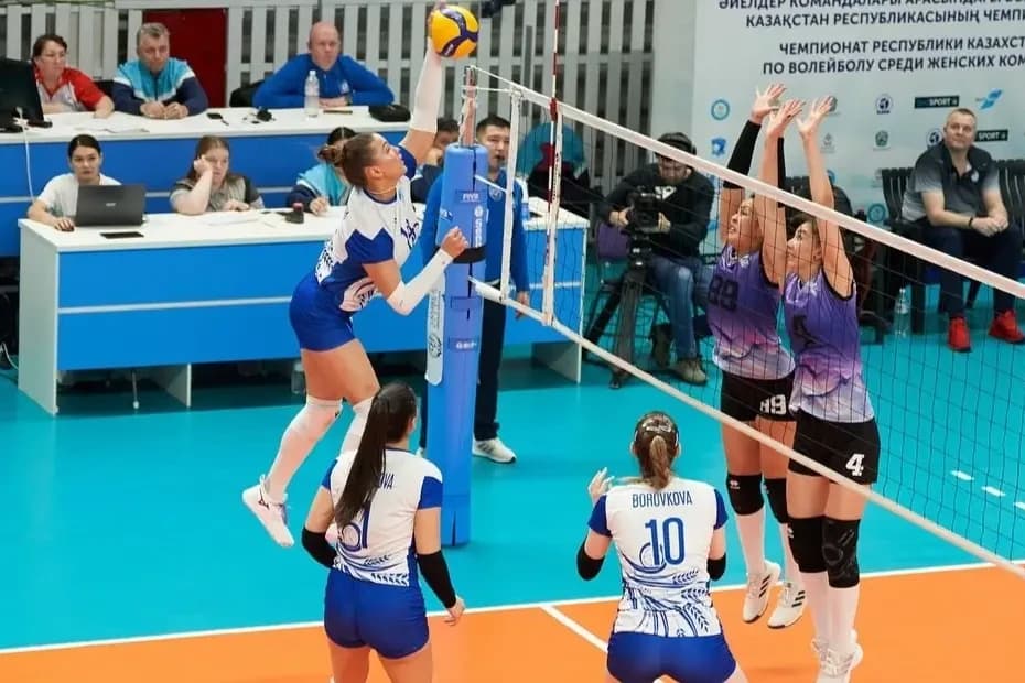 Волейболдан әйелдер арасындағы Қазақстан чемпионатының үшінші туры жалғасуда