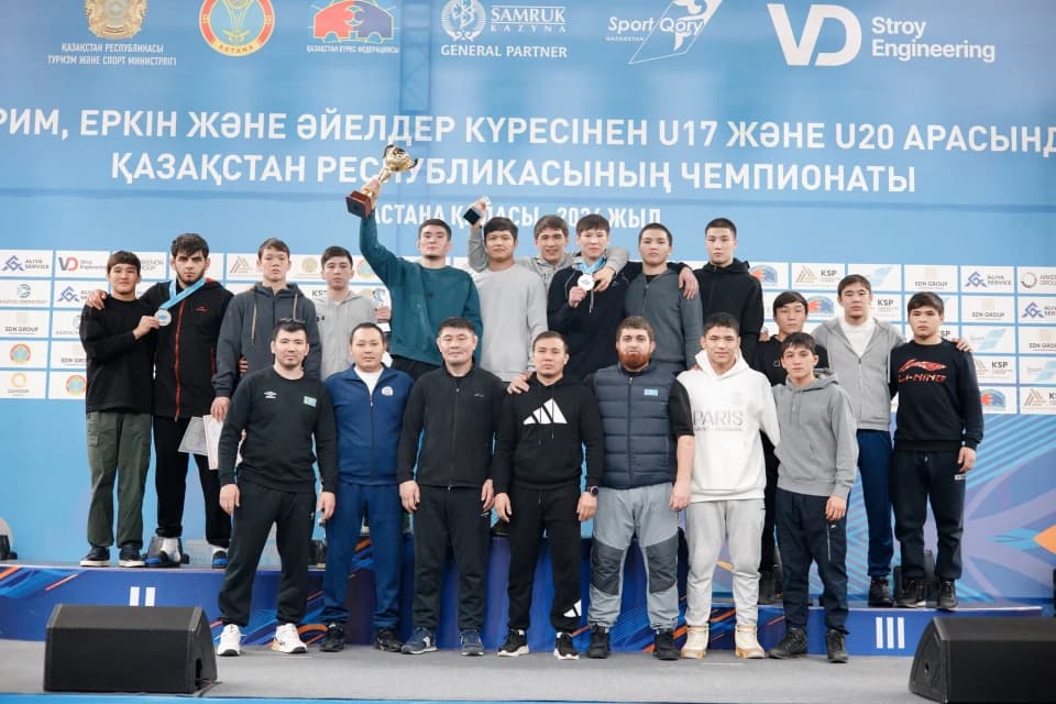 Завершился чемпионат Казахстана по борьбе U17 и U20
