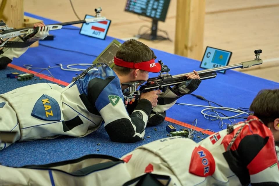 Ринат Казаченко жасөспірімдер арасындағы әлем чемпионатында күміс жүлдеге ие болды