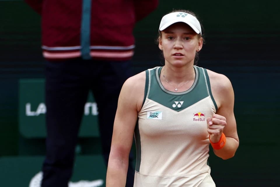 Елена Рыбакина вышла в третий круг «Ролан Гаррос»