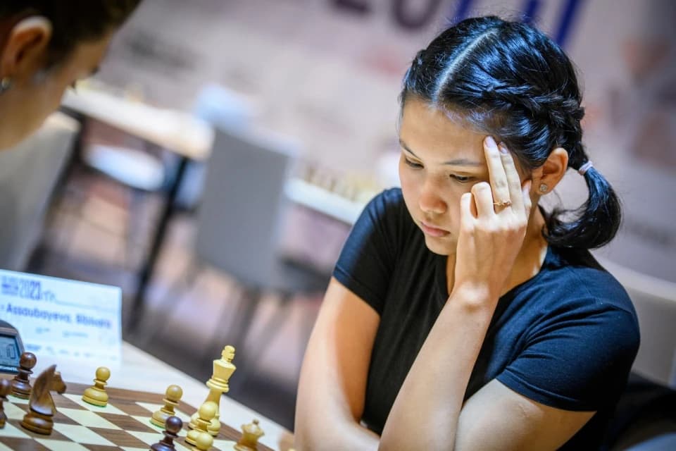 Шахматистка Бибисара Асаубаева сыграет на престижном турнире FIDE с участием чемпионок мира