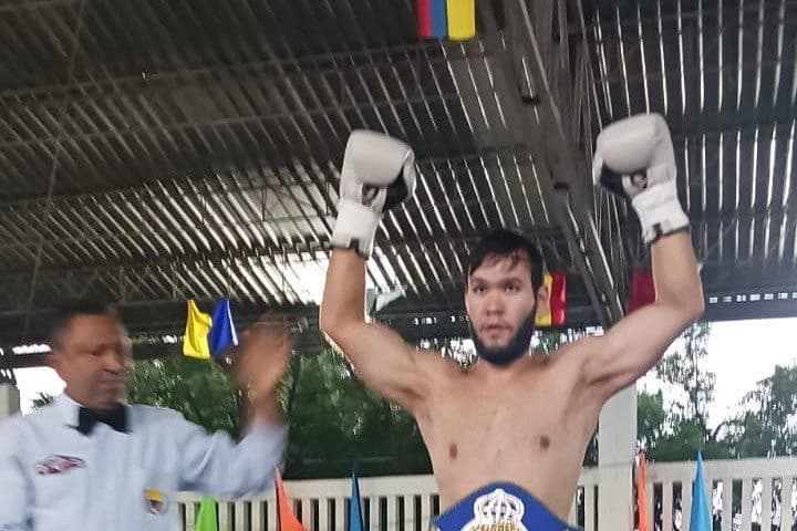 Казах из лиги Конора стал чемпионом Латинской Америки
