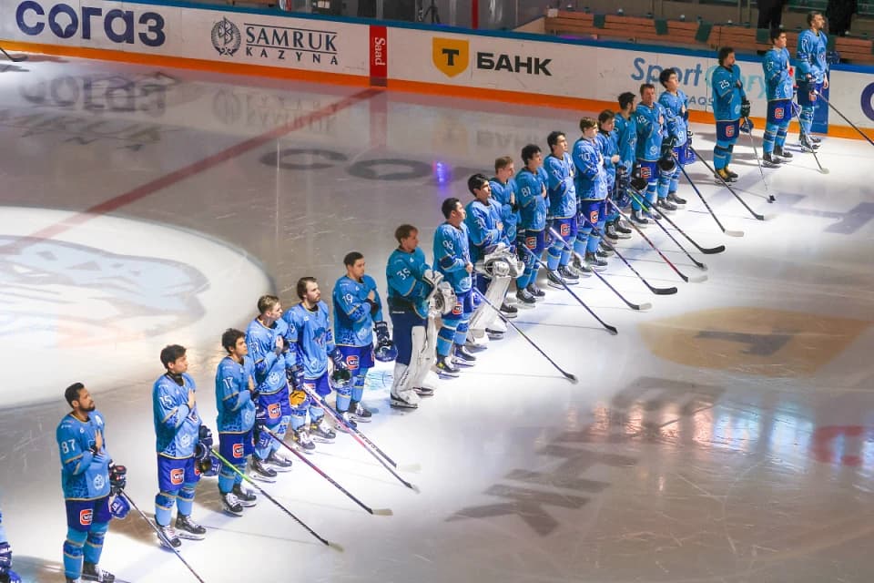 «Барыс» отметил юбилей в матче с «Сибирью»