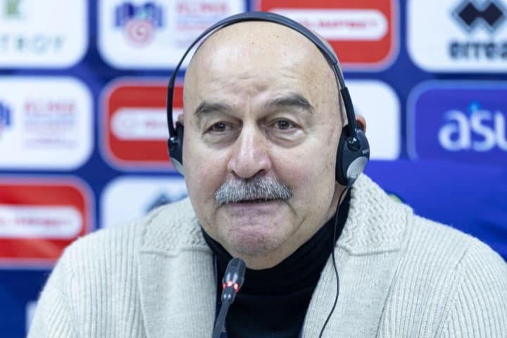 «Было бы интересно». Станислав Черчесов высказался о возможности товарищеского матча с Россией