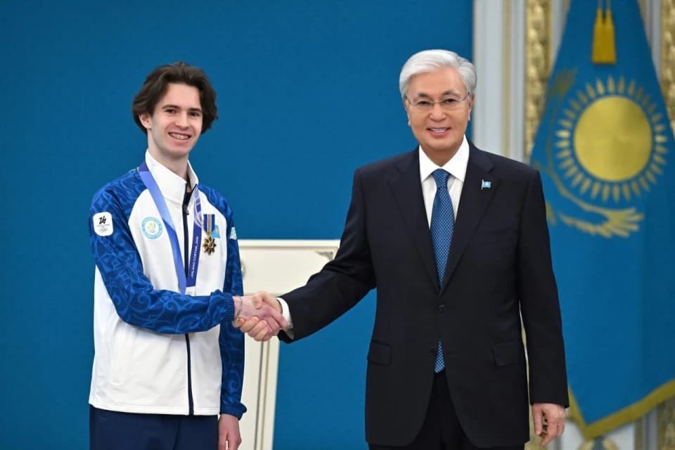 Президент Казахстана наградил Шайдорова за победу на Олимпиаде