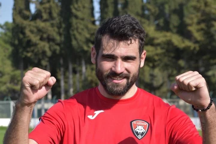 Защитник из чемпионата Мальты на просмотре в «Кайсаре»