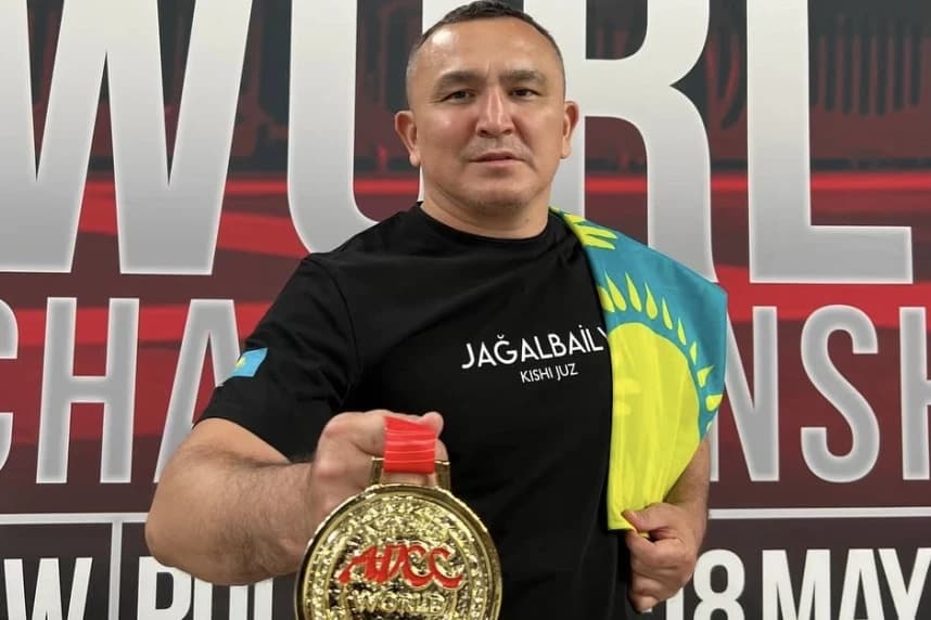 Айдар Махметов грэпплингтен әлем чемпионы атанды
